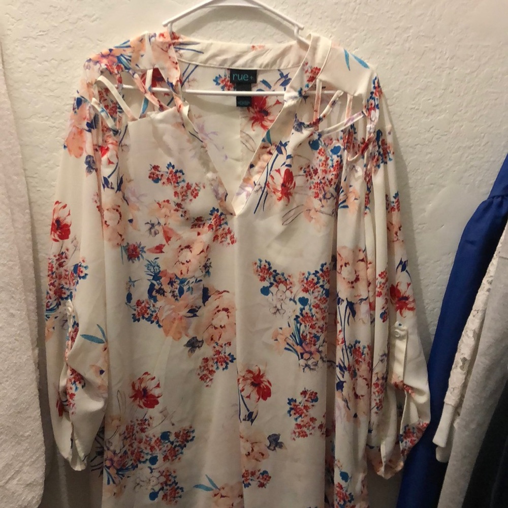 The 21 floral shirt